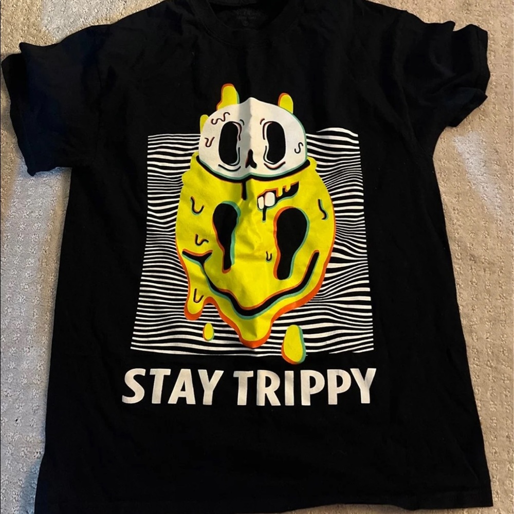 Graphic tee